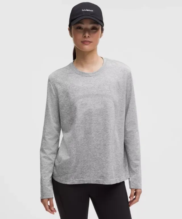 lululemon – Women's Swiftly Relaxed Long-Sleeve Shirt Fit – Color White/Grey – Size 0
