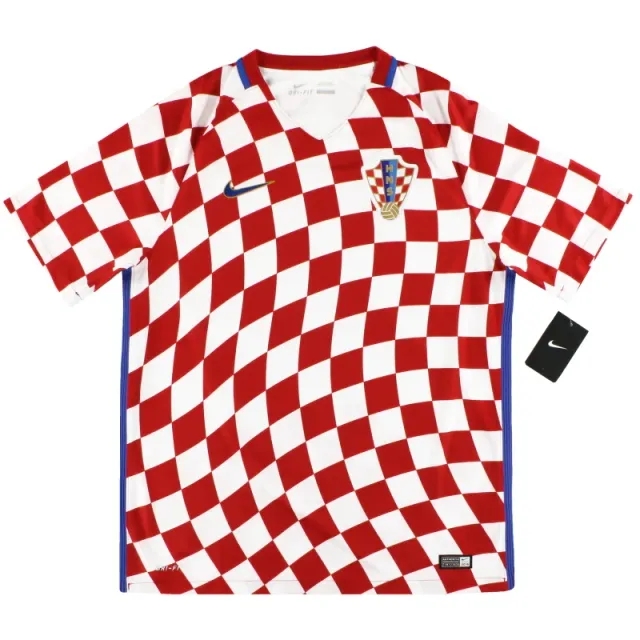 2016-18 Croatia Nike Home Shirt *w/tags* L - Croatia / w/tags 