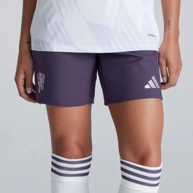 Manchester United 25/26 Womens Away Authentic Short Purple