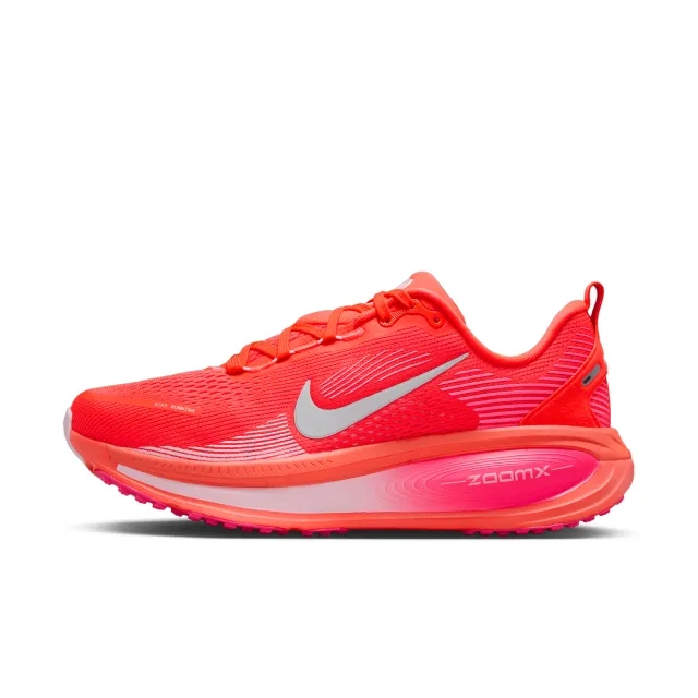 Nike Vomero 18 Women's Road Running Shoes - Red