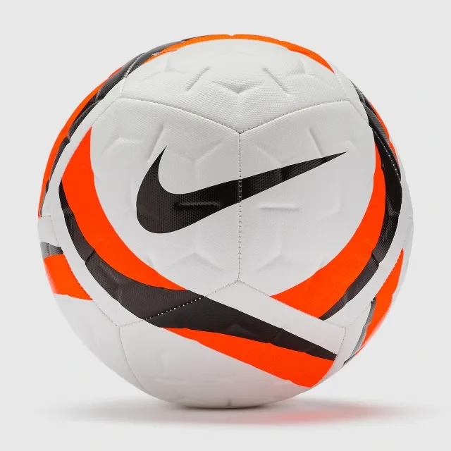 Nike Academy Team Football
