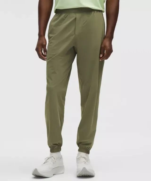 lululemon – Men's Pace Breaker Joggers Regular – Color Green – Size Large