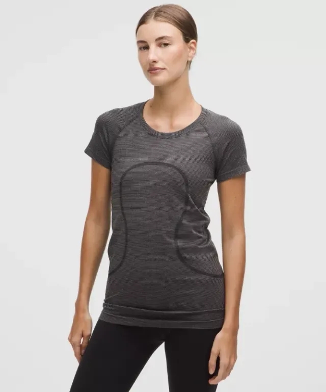 lululemon – Women's Swiftly Tech Short-Sleeve Shirt 2.0 Hip Length – Color Black – Size 0