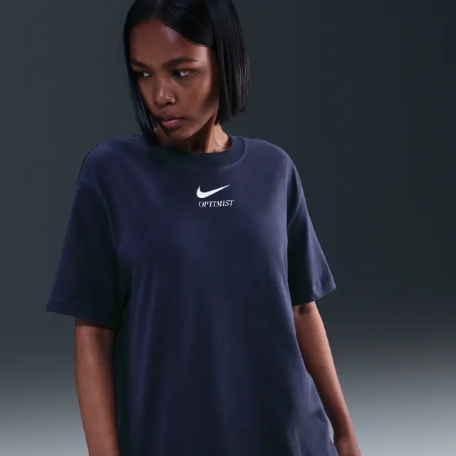 Nike Sportswear Women's T-Shirt - Blue