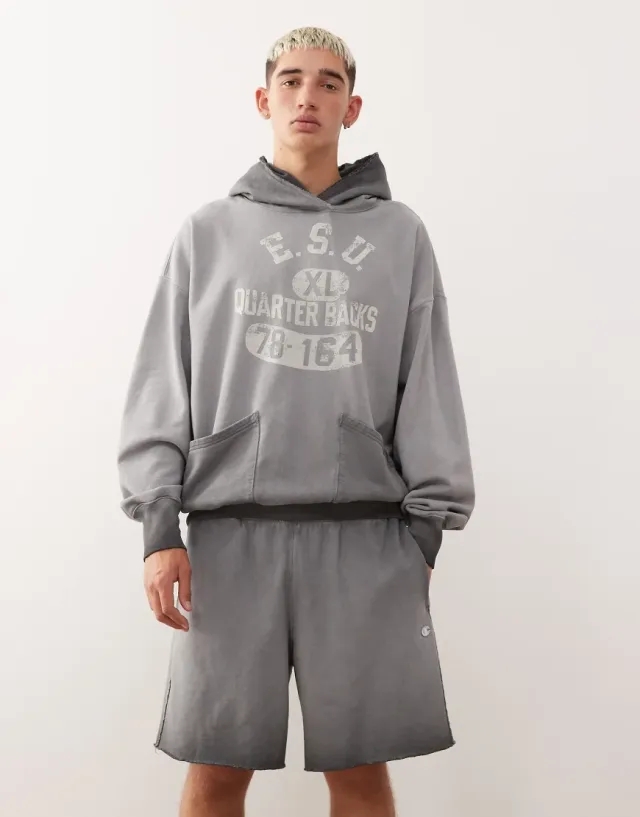 Champion Bermuda Shorts In Washed Black
