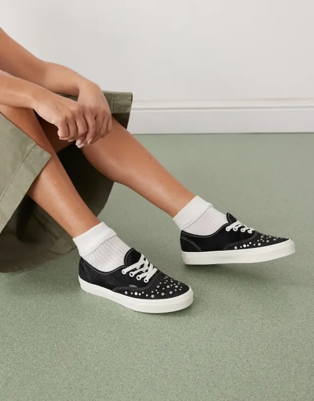 Vans Authentic In Black/Marshmallow