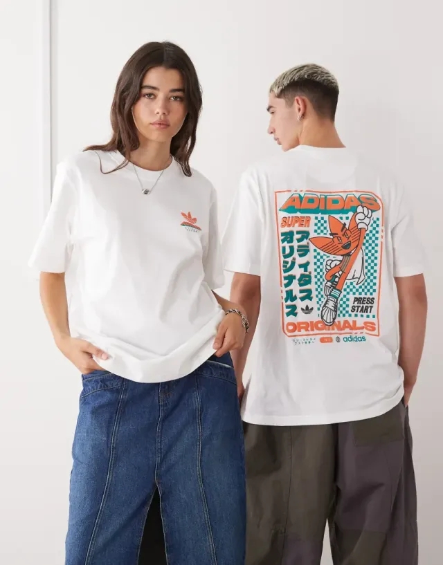 Adidas Originals T-Shirt With Retro Gaming Back Graphic In White