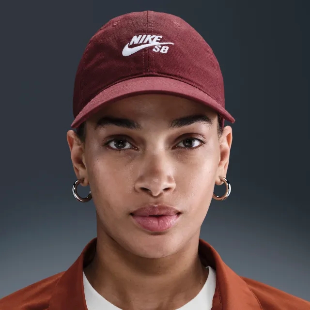 Nike SB Club Unstructured Skate Cap - Red - Cotton