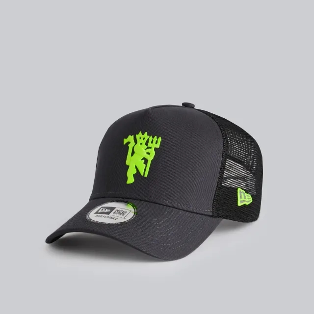 Manchester United x New Era Neon Devil Trucker Cap Grey