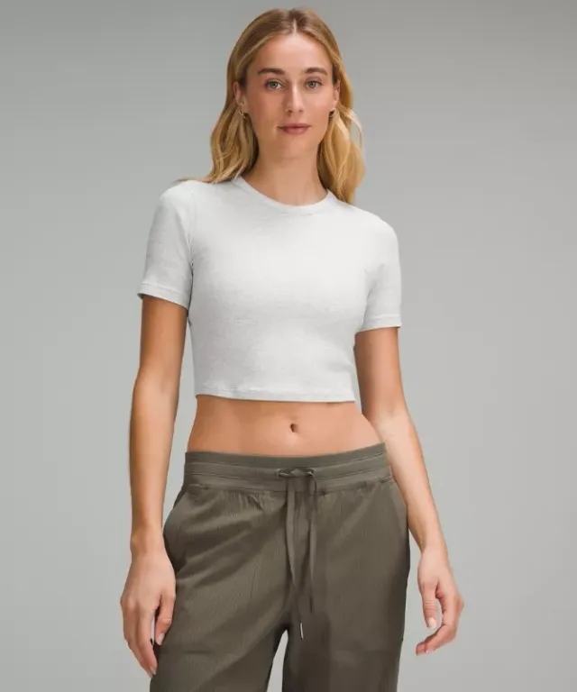 lululemon – Women's Hold Tight Straight-Hem Cropped T-Shirt – Color Light Grey/Grey – Size 12