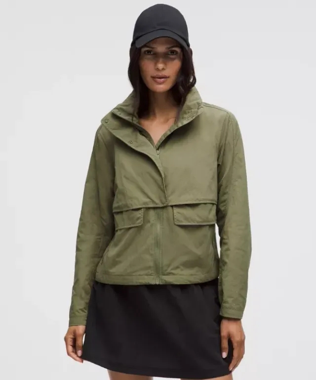 lululemon – Women's Always Effortless Classic-Fit Jacket – Color Green – Size 2