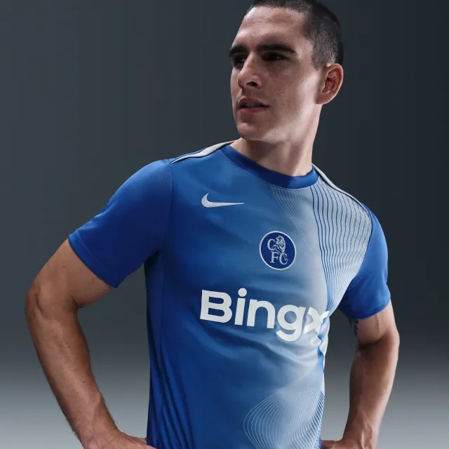 Chelsea F.C. Academy Pro Third Men's Nike Dri-FIT Total 90 Football Pre-Match Top - Blue - Polyester