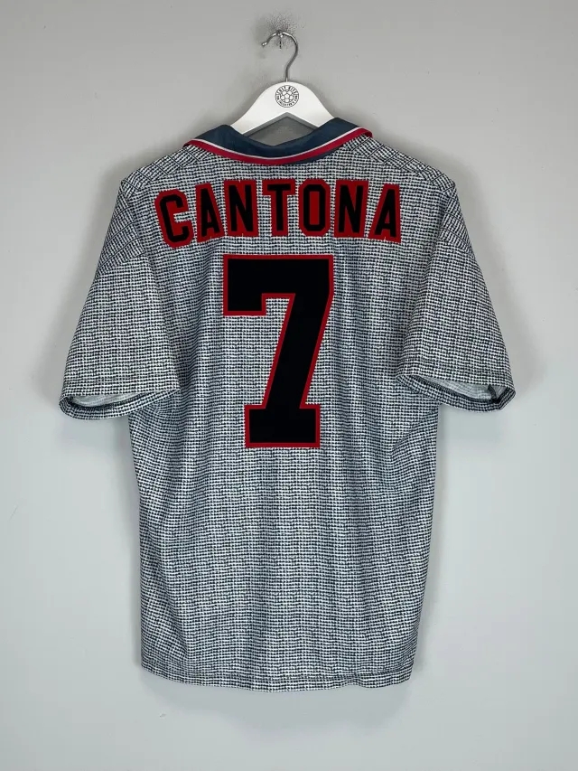 1995/96 MANCHESTER UNITED CANTONA #7 AWAY SHIRT (M) UMBRO | CULT KITS