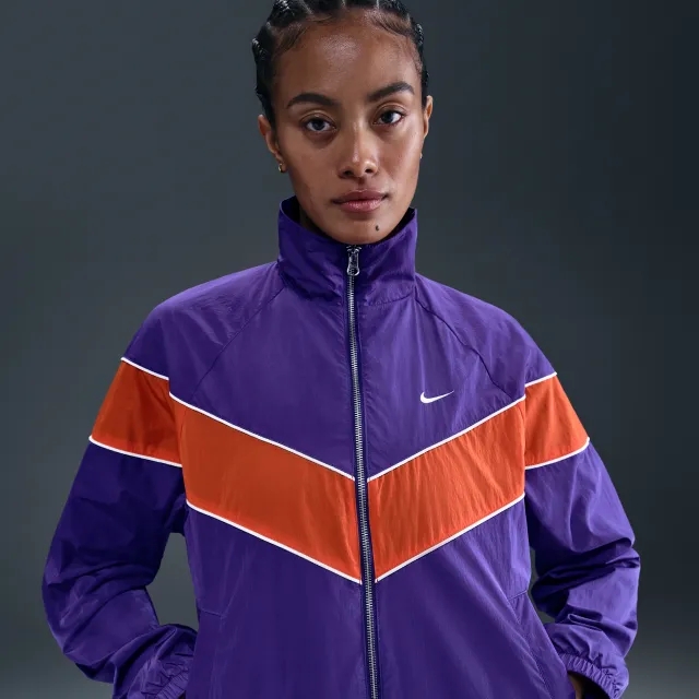 Nike Windrunner Women's Loose UV Woven Full-Zip Jacket - Purple - Nylon
