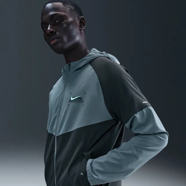 Nike Miler Men's Running Jacket - Grey - Polyester/Elastane
