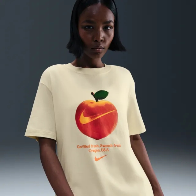 Nike Sportswear Women's T-Shirt - White - Cotton