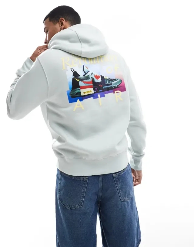 Nike Club Air Max Graphic Hoodie In Light Green-Silver
