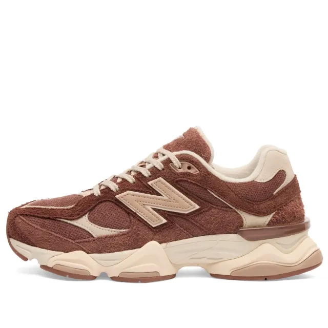 New Balance 9060 Sneaker Rich Oak