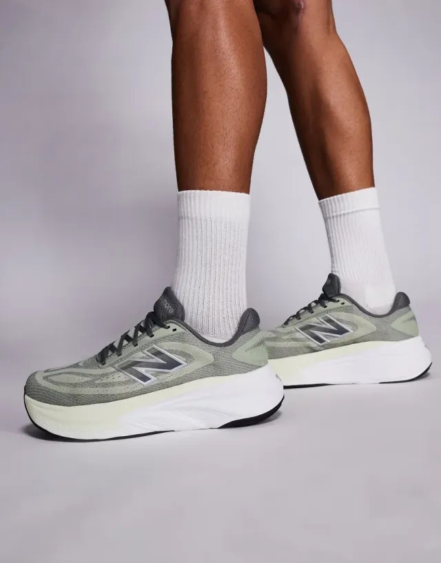 New Balance Men's Fresh Foam X More v6 in Grey/Green Synthetic