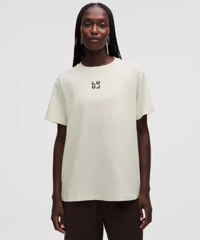 lululemon – Women's All Yours Organic T-Shirt Wordmark – Color Brown – Size 3XS