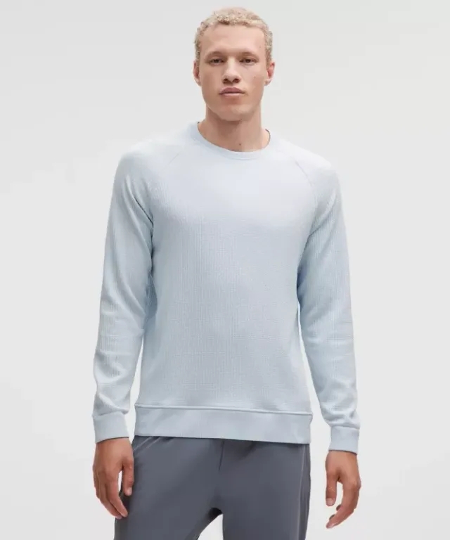 lululemon – Men's Engineered Warmth Long-Sleeve Crew Sweatshirt – Color Blue – Size XL