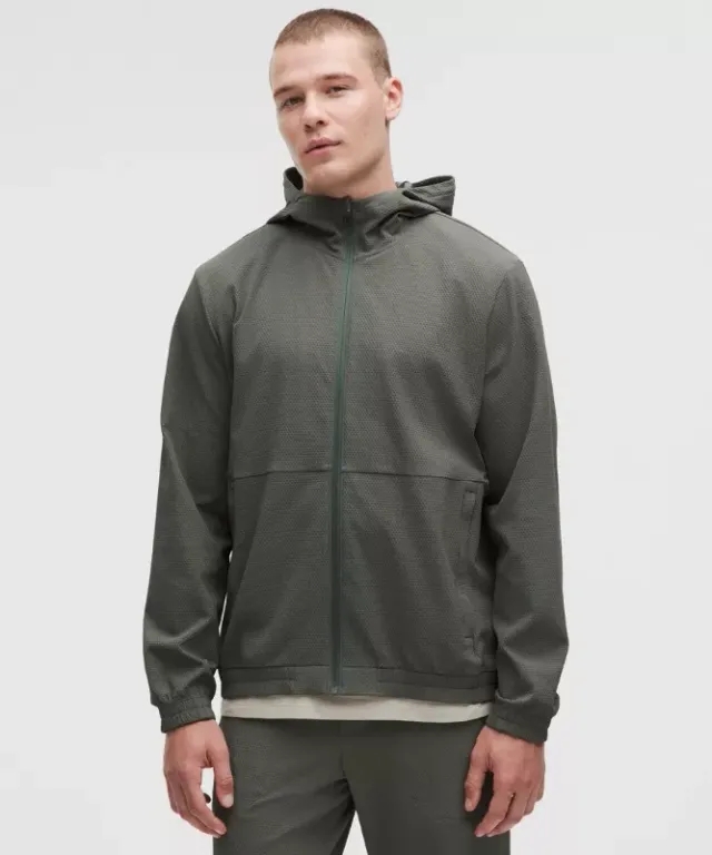 lululemon – Men's License to Train Textured Full Zip Jacket – Color Green – Size Small