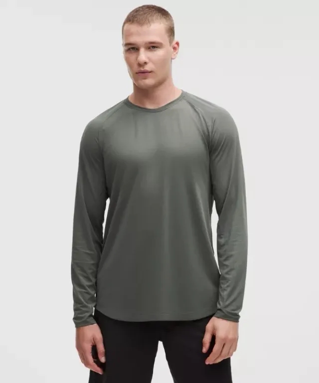 lululemon – Men's License to Train Long-Sleeve Shirt – Color Green – Size 2XL