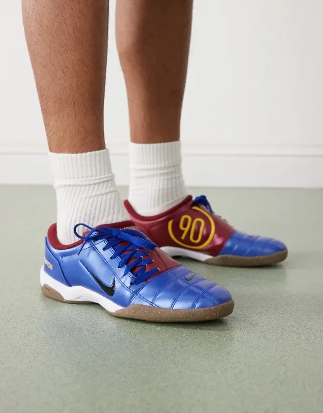 Nike T90 Trainers In Metallic Blue And Red