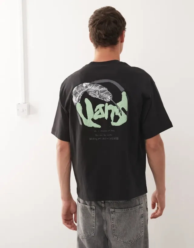 Vans Evolve T-Shirt In Black