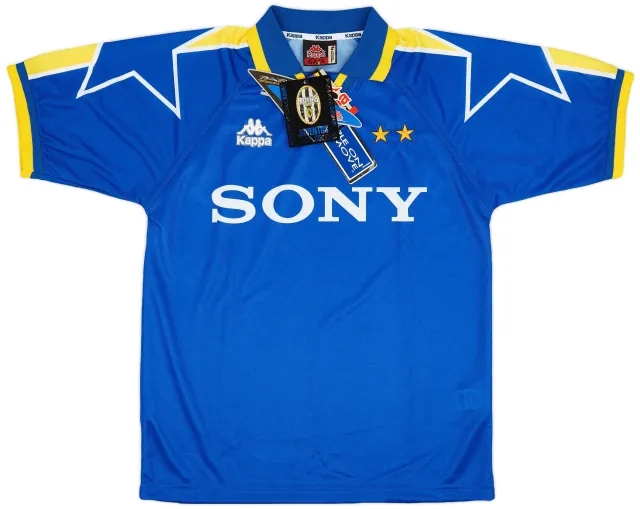 1996-97 Juventus Away Shirt (L)