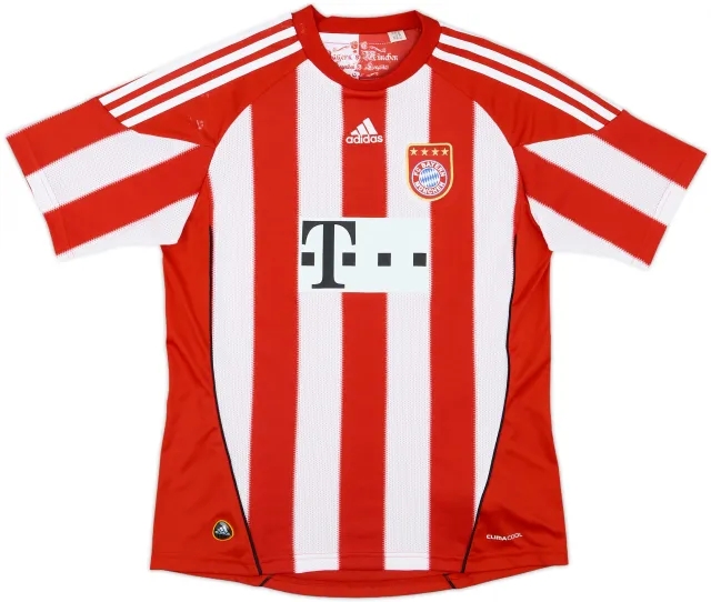 2010-11 Bayern Munich Home Shirt - 7/10 - (Women's M)