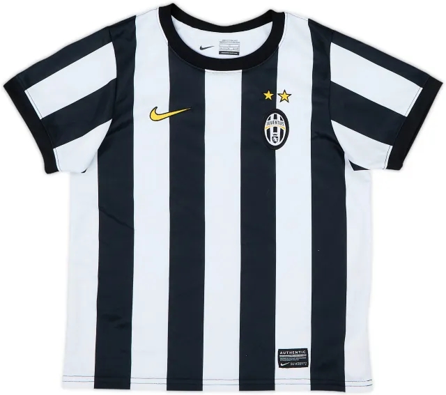 2012-13 Juventus Home Shirt - 10/10 - (6-7 Years)