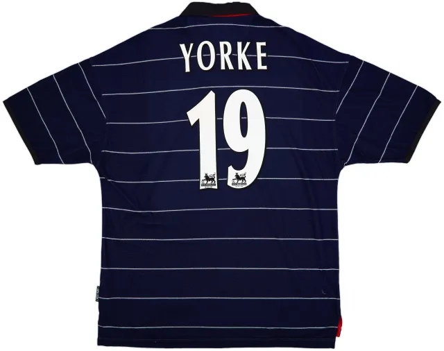 1999-00 Manchester United Away Shirt Yorke #19 (XL)