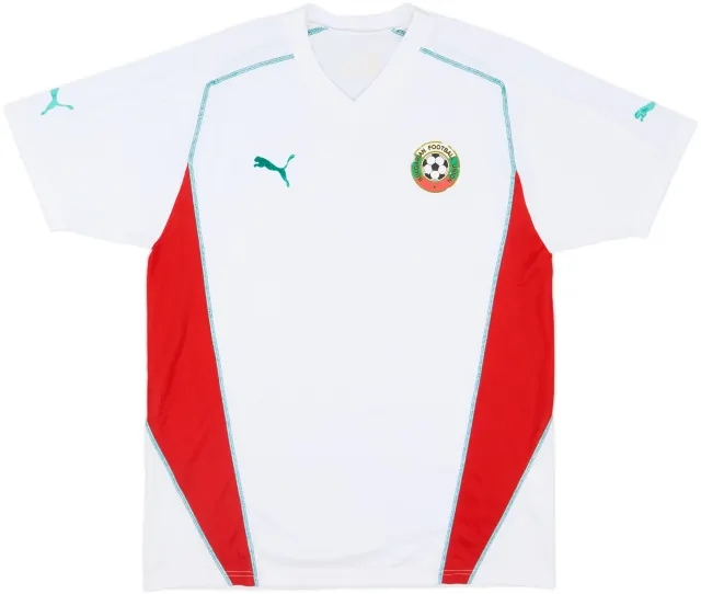 2004-06 Bulgaria Home Shirt - 6/10 - (L)