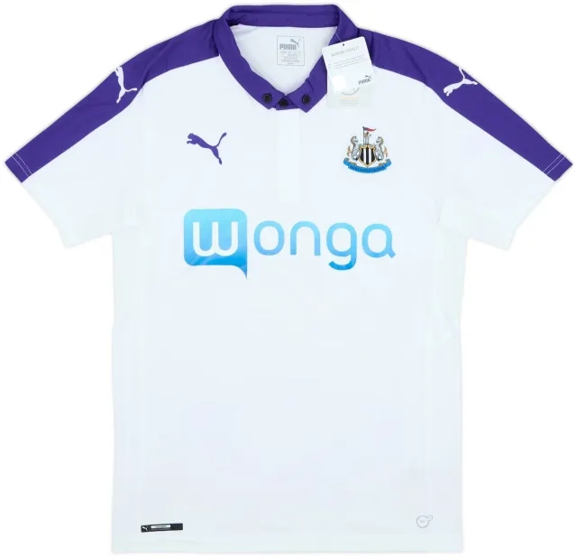 2016-17 Newcastle Sample Third Shirt (M)