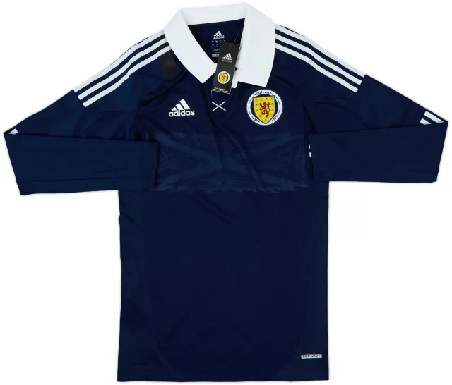 2011-13 Scotland Player Issue Techfit Home L/S Shirt (L)