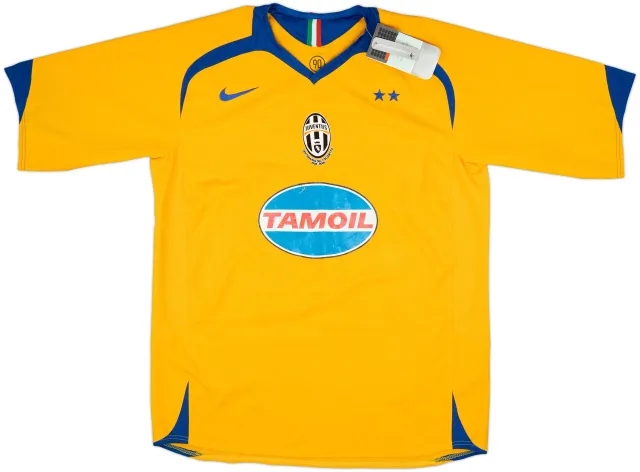 2005-06 Juventus Third Shirt (L)