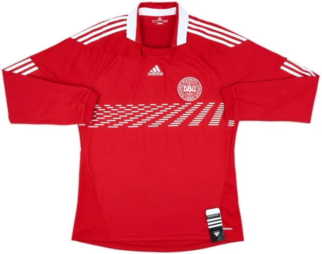2010-11 Denmark Player Issue Home L/S Shirt (XL)