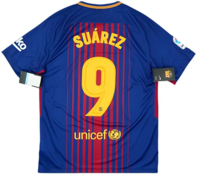 2017-18 Barcelona Home Shirt Suarez #9 (M)