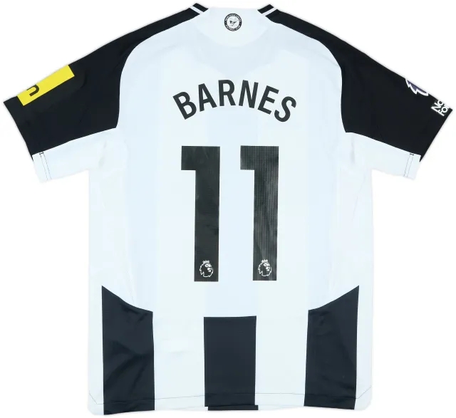 2024-25 Newcastle Match Issue Home Shirt Barnes #11