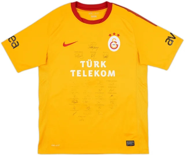 2011-12 Galatasaray 'Squad Signed' Third Shirt - 5/10 - (M)