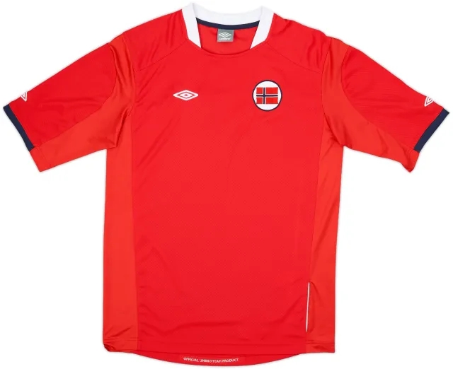 2010-11 Norway Home Shirt - 6/10 - (M)