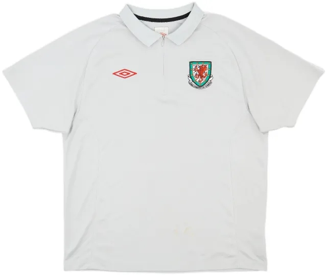 2010-11 Wales Umbro 1/4 Zip Polo Shirt - 9/10 - (L)