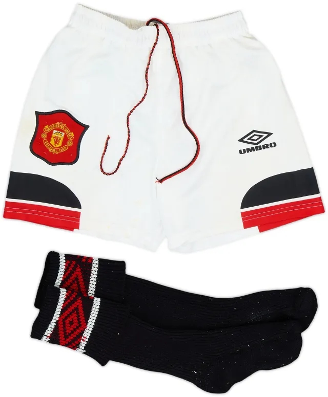 1997-99 Manchester United Away Shorts & Socks - 7/10 - (L.Boys)