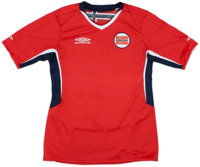 2004-06 Norway Umbro Training Shirt - 7/10 - (Women's M)