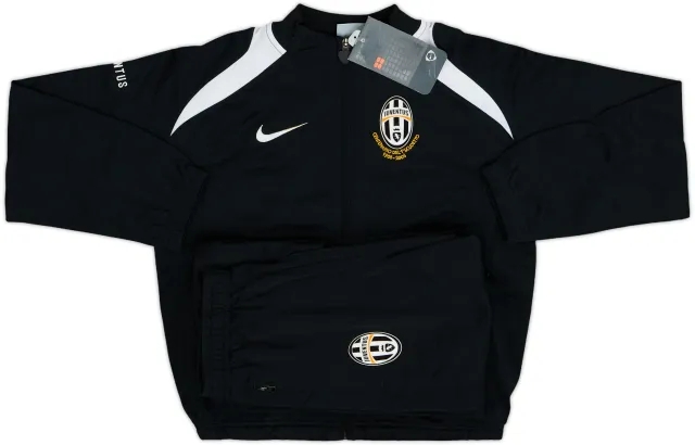 2005-06 Juventus Nike Centenary Tracksuit (S.Boys)