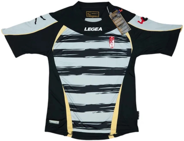 2011-12 Granada Away Shirt (L)