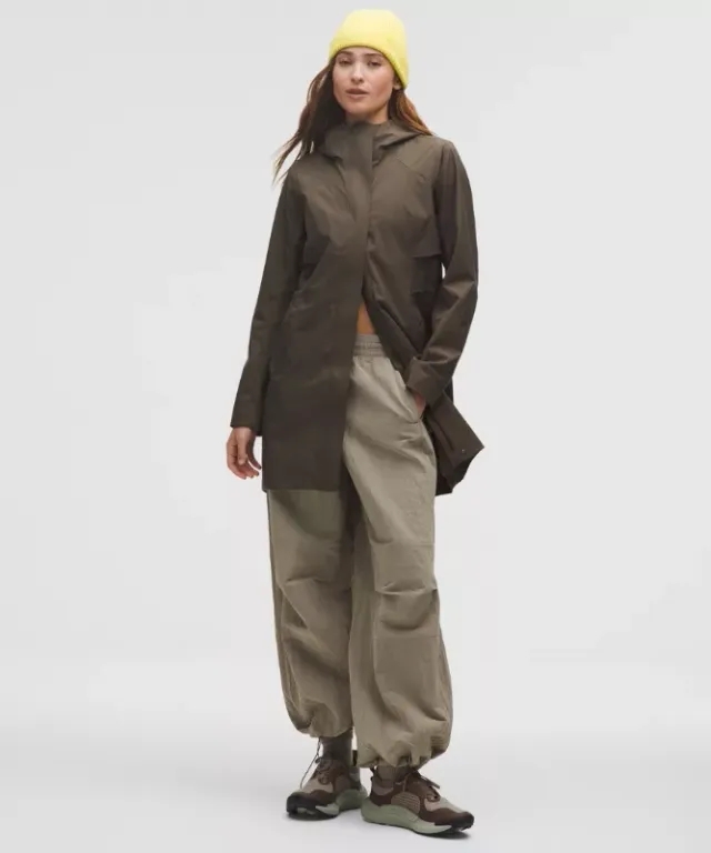 lululemon – Women's Rain Rebel Jacket – Color Brown – Size 0