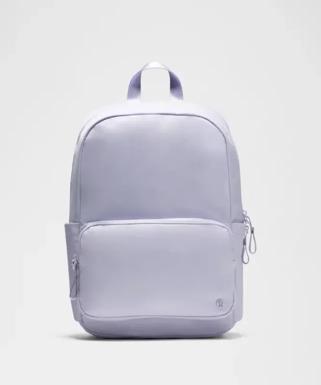 lululemon – Everywhere Backpack 22L – Color Blue/Purple/Pastel