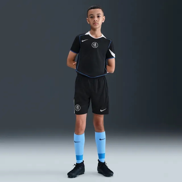 Chelsea F.C. 2025/26 Stadium Third Older Kids' Nike Dri-FIT Total 90 Football Replica Shorts - Black - Polyester